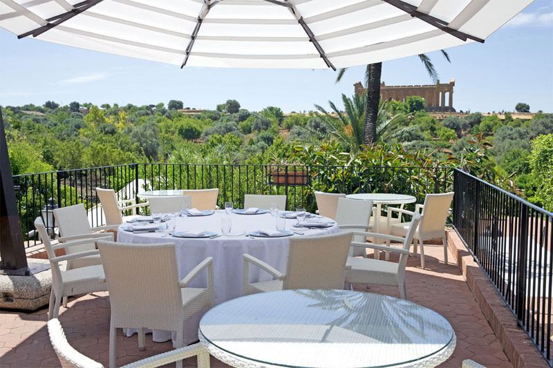 Sporting Baia Hotel Giardini Naxos Exterior foto